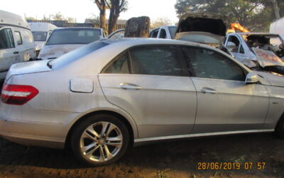 MERCEDES BENZ E250 CDI STRIPPING FOR SPARES